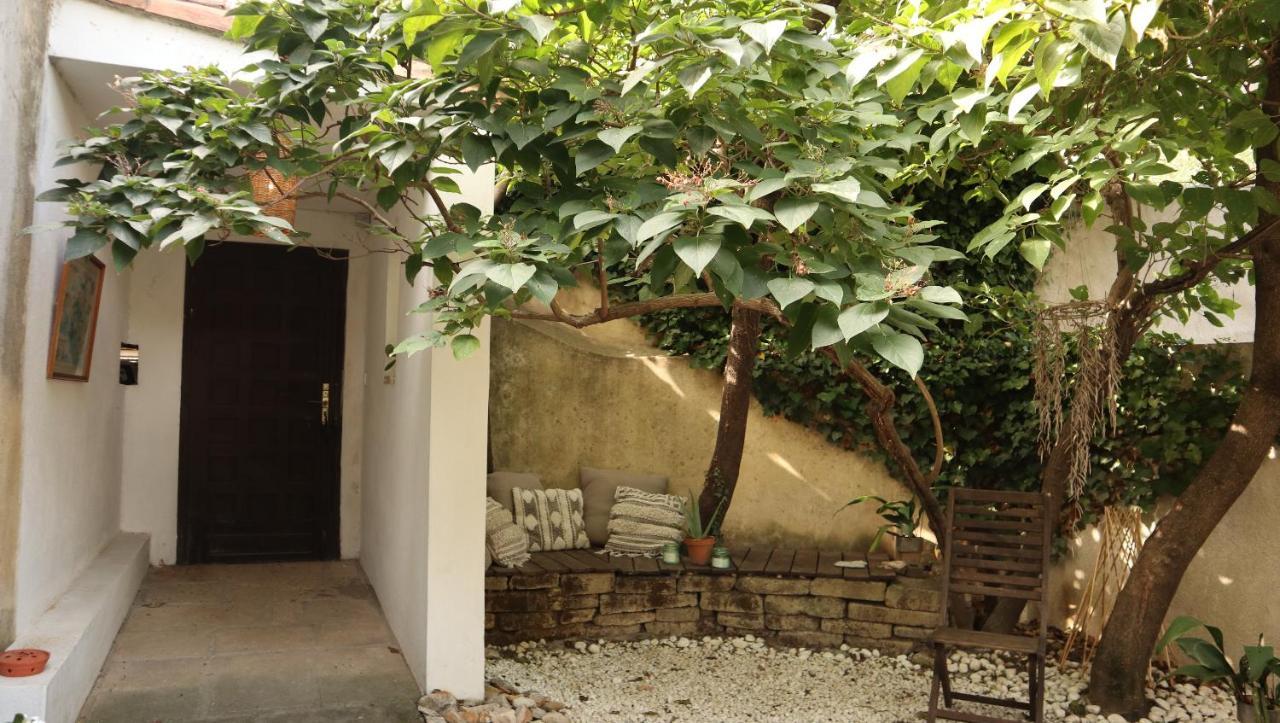 La Summer House Avec Jardin Arles Exterior photo